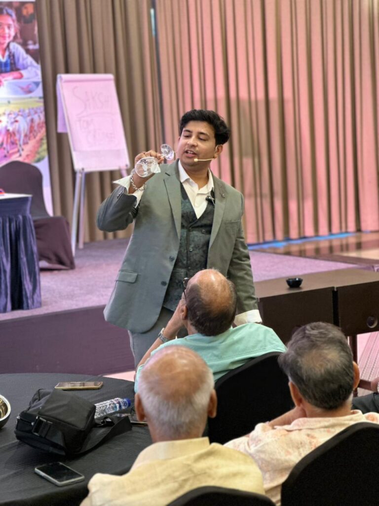 Bringing the Impossible to Life — Rajesh Kumar Performs for Paropkar Charitable Trust at “Vichar Ghosti 2025” in Lonavala